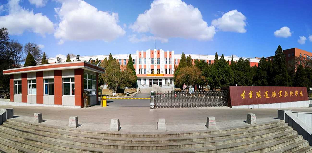 辽宁铁道职业技术学院惊天大血案！一学生持刀随机进入宿舍捅人 3死3重伤 现场视频流出！ - 51吃瓜网-51吃瓜网