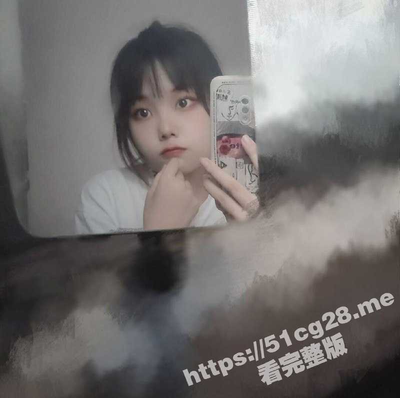 瓜友分享重庆骚母狗！同城恋爱里的学生妹 可爱的妹妹超级爱吃鸡巴 在她家里趁她爸妈不在口爆！-51吃瓜网