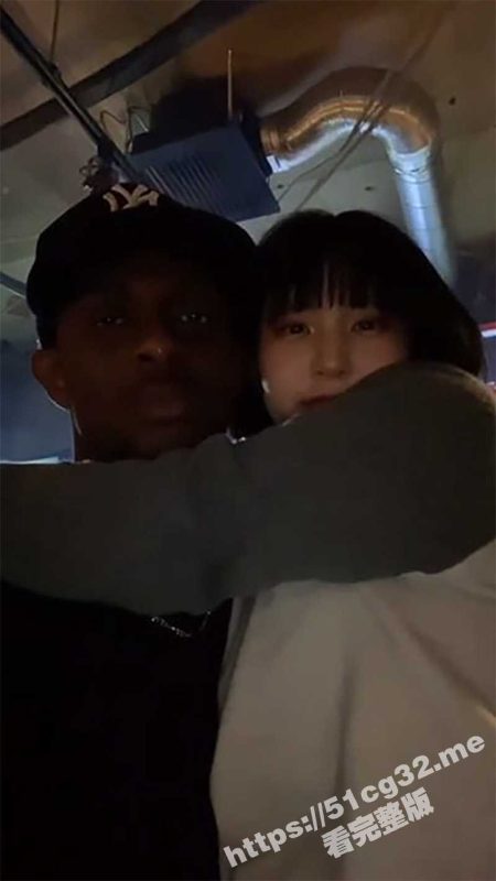 顶级媚黑婊 黑哥在酒吧认识的日本妹子 小穴现在已经变成黑爹鸡巴的形状-51吃瓜网