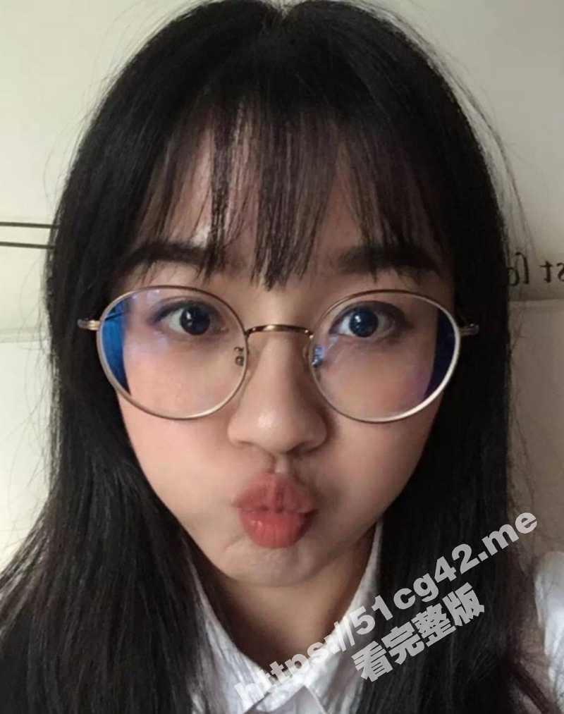 深圳母狗 龚倩莹 完整版视图流出 喜欢被捆绑在床上玩脚虐嘴 以与50+以上人发生过性关系 - 51吃瓜网-51吃瓜网