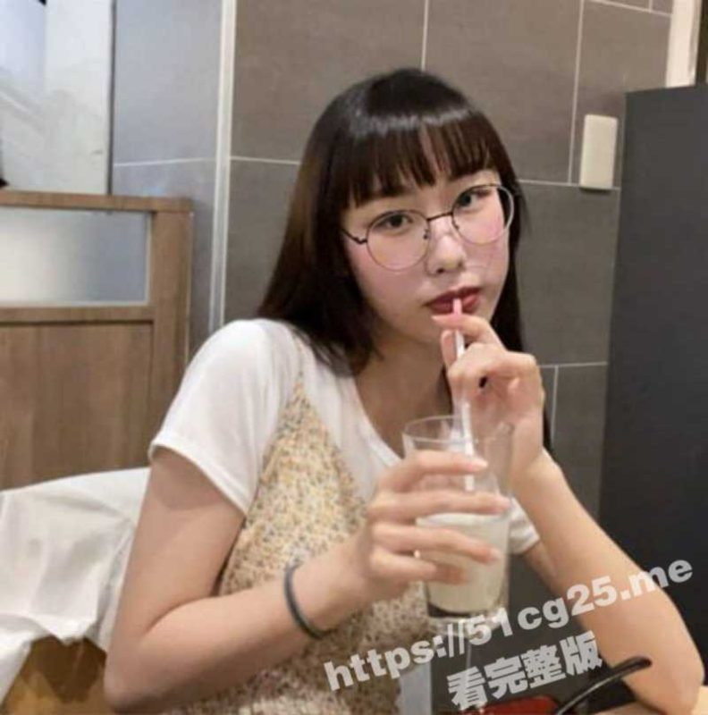 台湾宜兰大学 清纯系花  苏苏 自拍性爱视频泄密 全程露脸女上位疯狂摇摆 表情淫荡叫声好听-51吃瓜网
