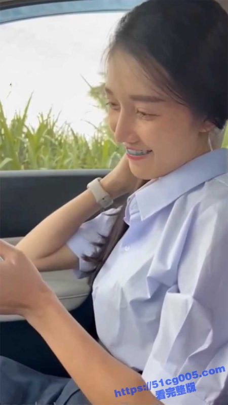 超精品福利！21岁脸红清纯女大学生 小梦 与她的男友吃鸡啪啪 一线天小穴好诱人-51吃瓜网