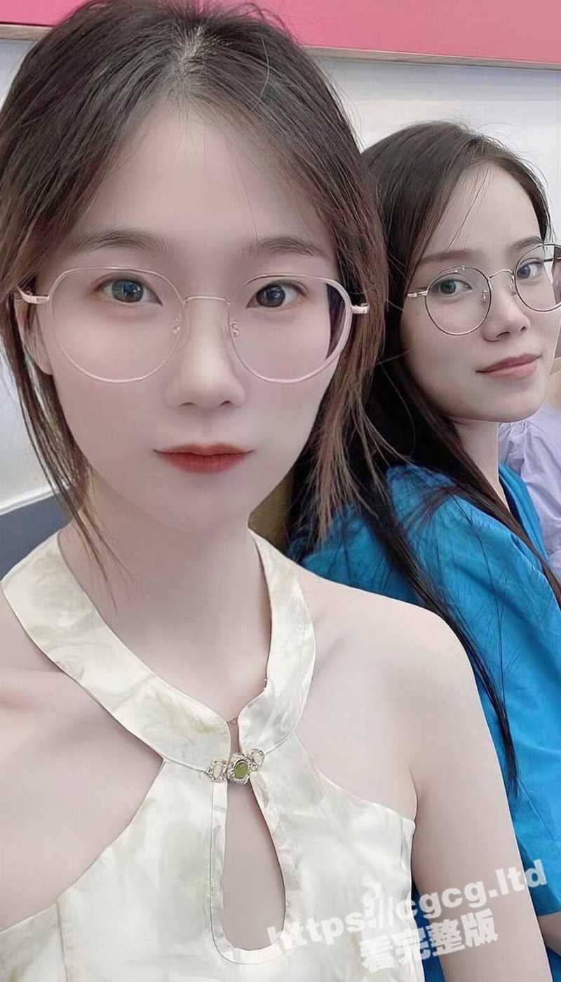 医大贫乳反差眼镜母狗 宦雅昕 读研时背着男朋友出去口交3p 被操到喷水 - 51吃瓜网-51吃瓜网