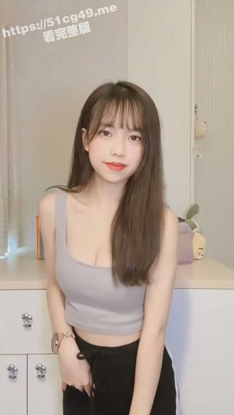 人前是抖音女神 人后给榜一大哥发揉奶视频 表情销魂诱惑力拉满 - 51吃瓜网-51吃瓜网