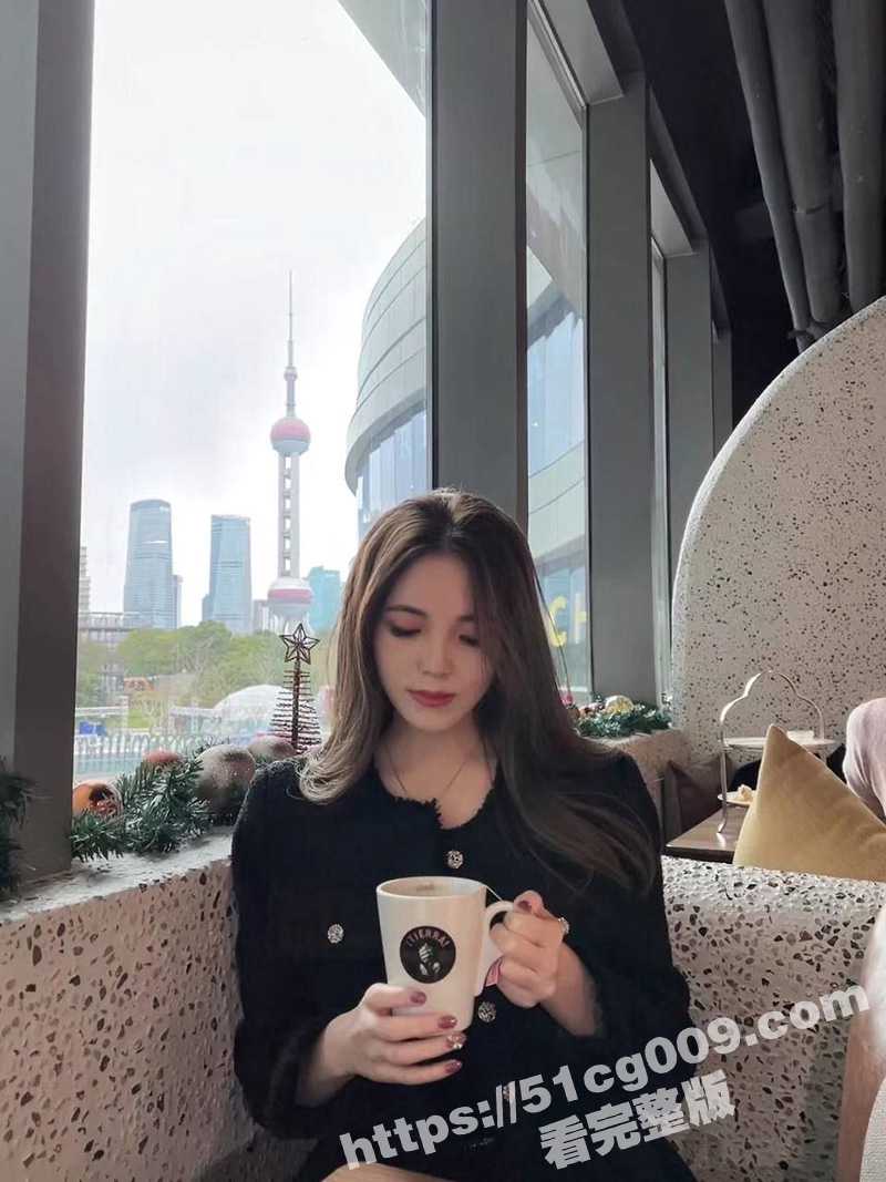 别人家女神被土豪当做母狗玩弄 高跟丝袜大长腿情趣制服 毒龙舔屁眼 暴力后入翘臀 极限反差！ - 51吃瓜网-51吃瓜网