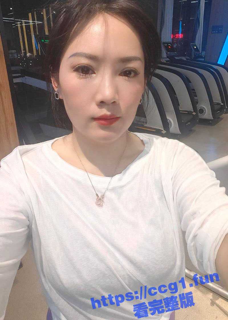 云南昆明35岁单身离异少妇 王佳莉 遭前夫曝光每天浓妆艳抹的下海做兼职 连自己的侄儿都不放过！ - 51吃瓜网-51吃瓜网