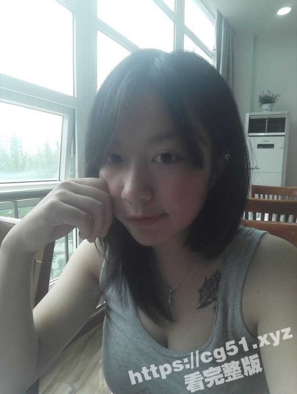 瓜友分享自己的骚货女友 逼紧奶大 无论是后入还是上位 冲击力都是很强 这奶子就问你迷糊不迷糊！-51吃瓜网