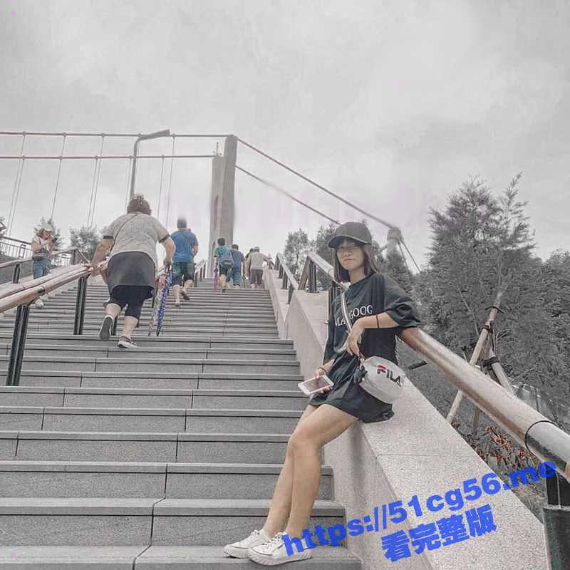 台北市立第一女子高级中学学生 张初 班花级女神没想到被网调成为小母狗 极品反差被曝光！-51吃瓜网