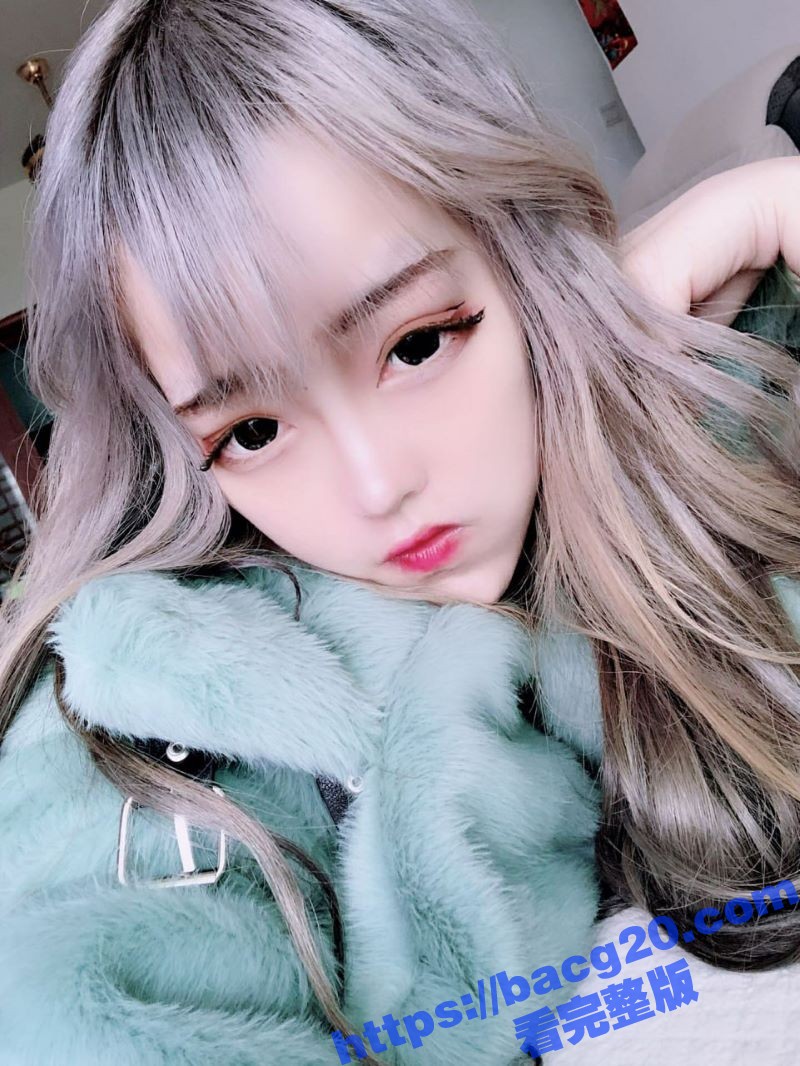 南京反差少女 程浩菲 被金主调教视频曝光 JK学生制服诱惑十足 金主无套猛干粉嫩骚穴 淫叫不断！ - 51吃瓜网-51吃瓜网