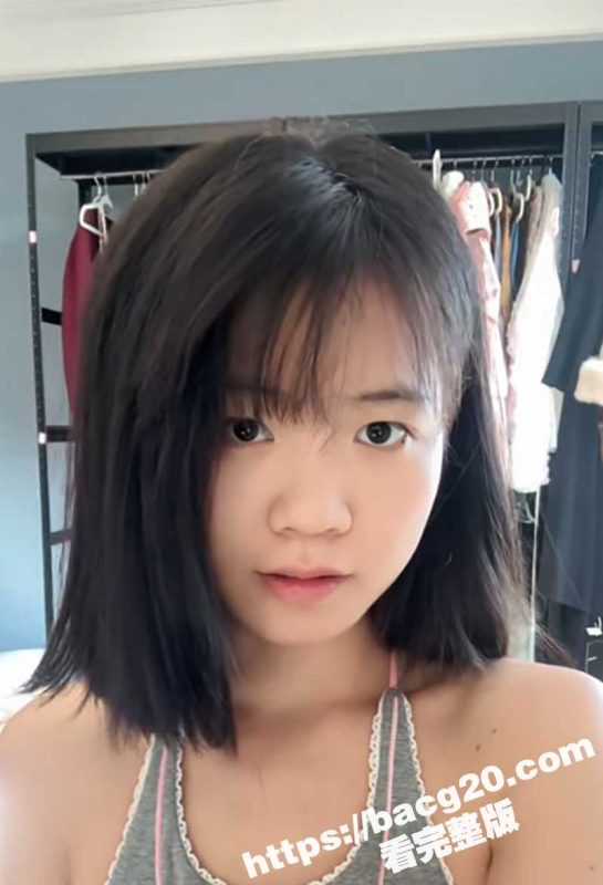 抖音200万粉丝网红 郭咩咩 胎死腹中导致抑郁 伤心至极挥刀自杀 直播中忽然割腕！-51吃瓜网
