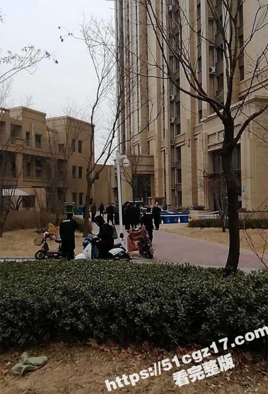 裕华区天海誉天下楼区男子 疑似因巨额债务跳楼身亡 留下娇妻和幼子 现场惨烈血腥-51吃瓜网