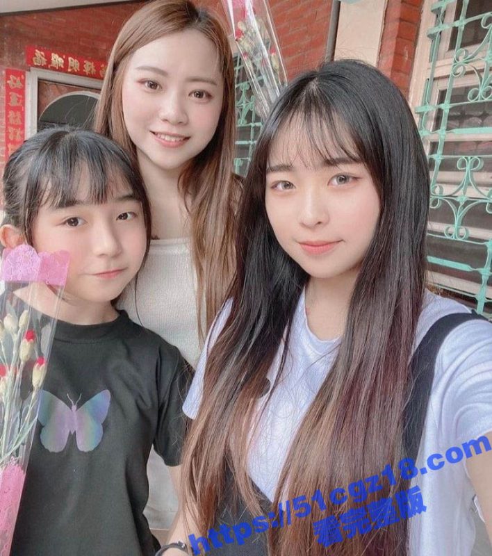高颜值反差婊 裸拍自慰视频泄露 为了金钱而接受调教 火爆身材令人口水直流！-51吃瓜网
