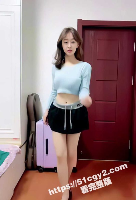 00后在校女大学生 线上售卖裸舞自慰私拍 清纯少女淫骚裸舞 怼着镜头拍抠逼自慰特写-51吃瓜网