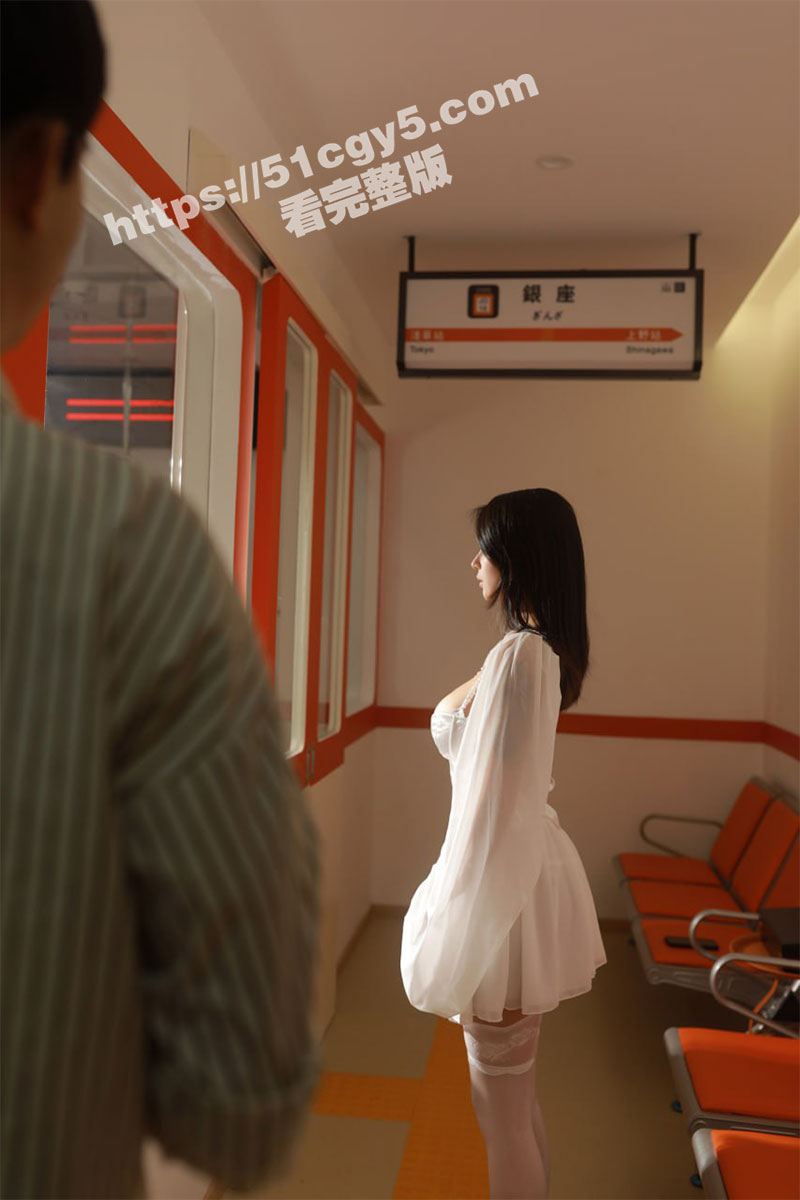 高颜值福利姬 奈汐酱nice 地铁电车写真流出 巨乳蕾丝长腿翘臀诱人至极！ - 51吃瓜网-51吃瓜网