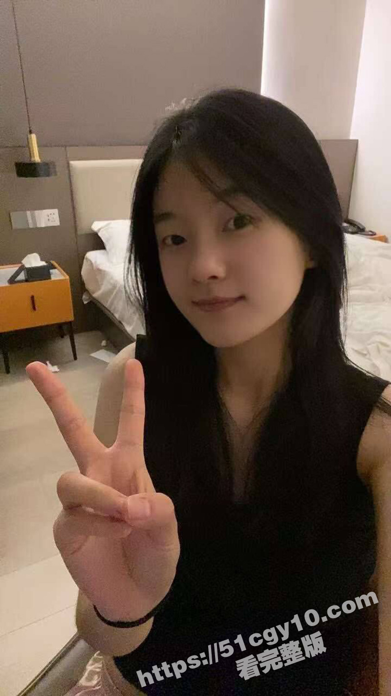 北京外国语大学反差婊 刘薇 宿舍跟男友裸聊自慰 激情做爱视频分手后被渣男曝光！ - 51吃瓜网-51吃瓜网