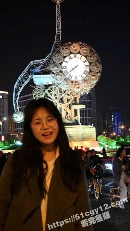 中国社会科学院研究生 杜若凝 约炮视频遭男友怒揭 性瘾母狗含屌求操 粉嫩骚穴遭无套内射！-51吃瓜网