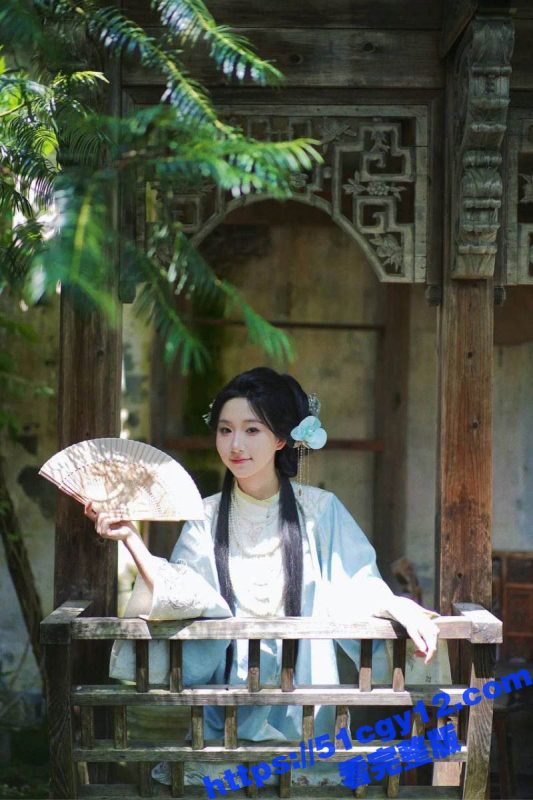极品反差嫩妹性爱私拍泄密 近距离抽插特写 展示自己粉嫩淫穴 激情肉搏燃爆眼球！-51吃瓜网