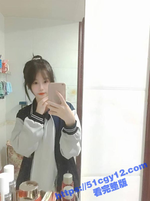 推特顶级嫩妹 糖糖 外表十分甜美的少女激情裸舞 被金主高价拿下肆意玩弄爆操 酒店的床都快被操塌啦！-51吃瓜网