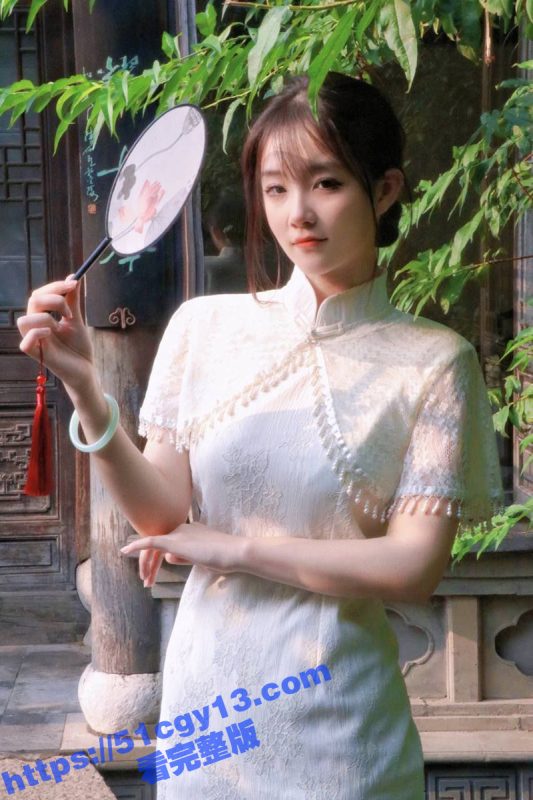 杭州极品尤物 吴雨萌 与炮友做爱视频流出 细狗疲软只能脖子种草莓 好逼被这废男糟蹋了！-51吃瓜网