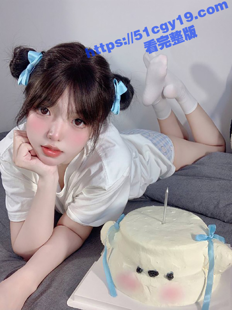 极品双马尾大学生骚浪私拍 化身欲女玩弄无毛嫩穴 骚叫着明天想让金主爸爸操 画面极具挑逗！ - 51吃瓜网-51吃瓜网