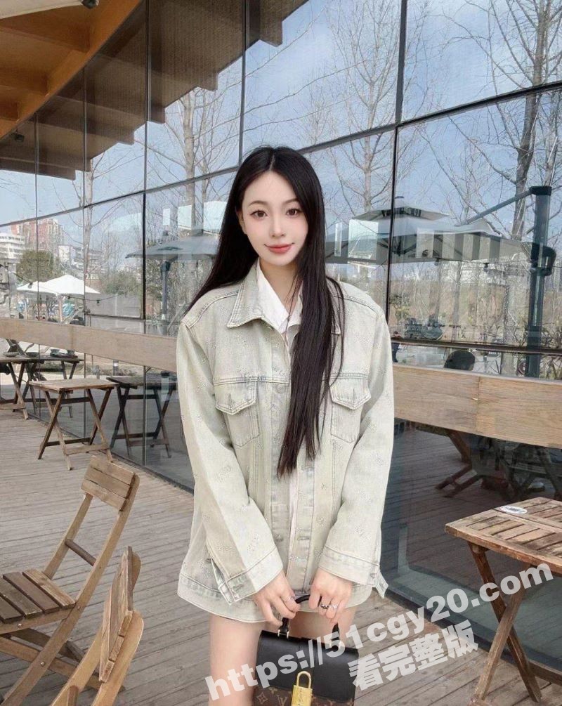 瓜友三千块约炮澳门外围女神 顶级身材性感尤物 被戴狗链打桩猛干 操到浪叫不止娇喘连连! - 51吃瓜网-51吃瓜网