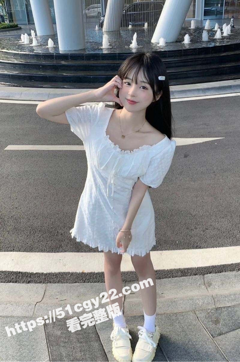 海角乱伦大神 我是奶气草莓 趁老婆做饭的时候强行后入正在洗澡的女儿骚逼 - 51吃瓜网-51吃瓜网
