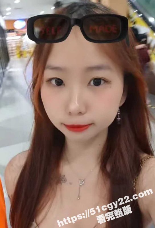 清纯少女 黄伟玲 露脸性爱私拍被男友泄露 肥臀巨乳身材火辣 口活超棒反差淫浪！-51吃瓜网