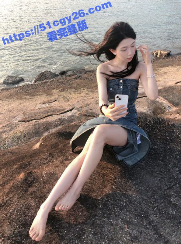 极品反差美女 天才妙娃种子 露出大赏 与姐妹全裸露脸拍摄 白虎一线天粉穴无比诱人 妥妥的榨精神器！-51吃瓜网