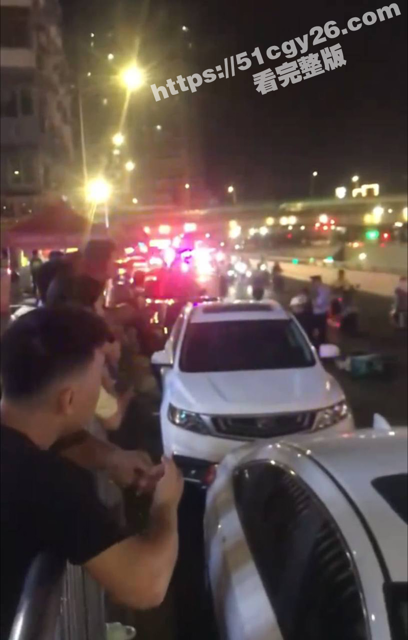 南宁大沙田516打架事件 俩老表酒后互砍 刀光剑影满身鲜血 全网疯求的现场视频曝光！ - 51吃瓜网-51吃瓜网