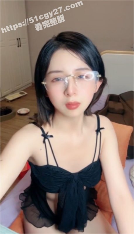 极品才艺女主播 小书老师 由黄转绿最后一秀 近景展示娇嫩美鲍 喷水放尿淫汁飞溅！-51吃瓜网