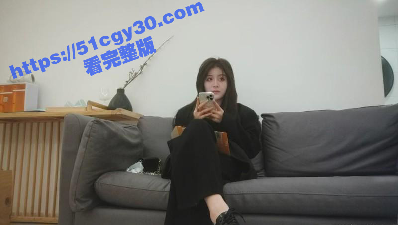 利哥探花再显神威 约炮操哭03年极品嫩妹 全方位暴力输出爽到妹子尖叫求饶！-51吃瓜网