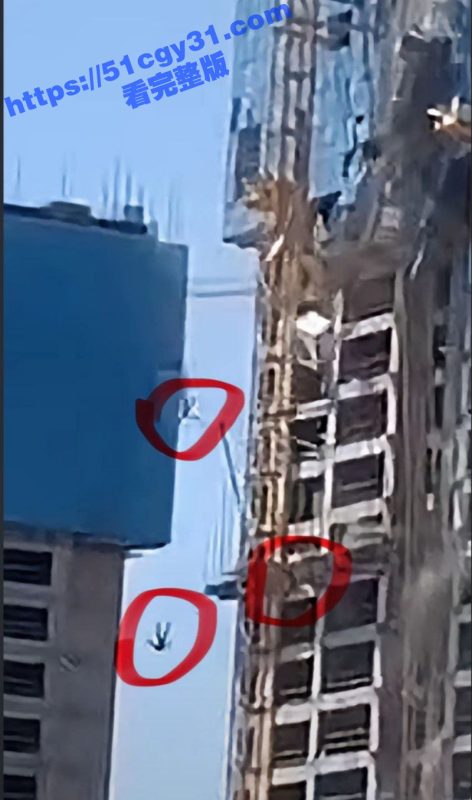 甘肃定西漳县 一工地发生特大工程事故 塔吊折断导致3人遇难 现场视频令人惊心动魄！-51吃瓜网