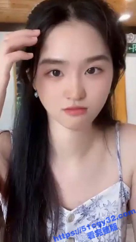 高颜值清纯美少女 李丽雯 与男友自拍性爱视频泄密 蜜桃臀后入猛插 抬腿迎合男友 娇喘淫叫淫荡十足！-51吃瓜网