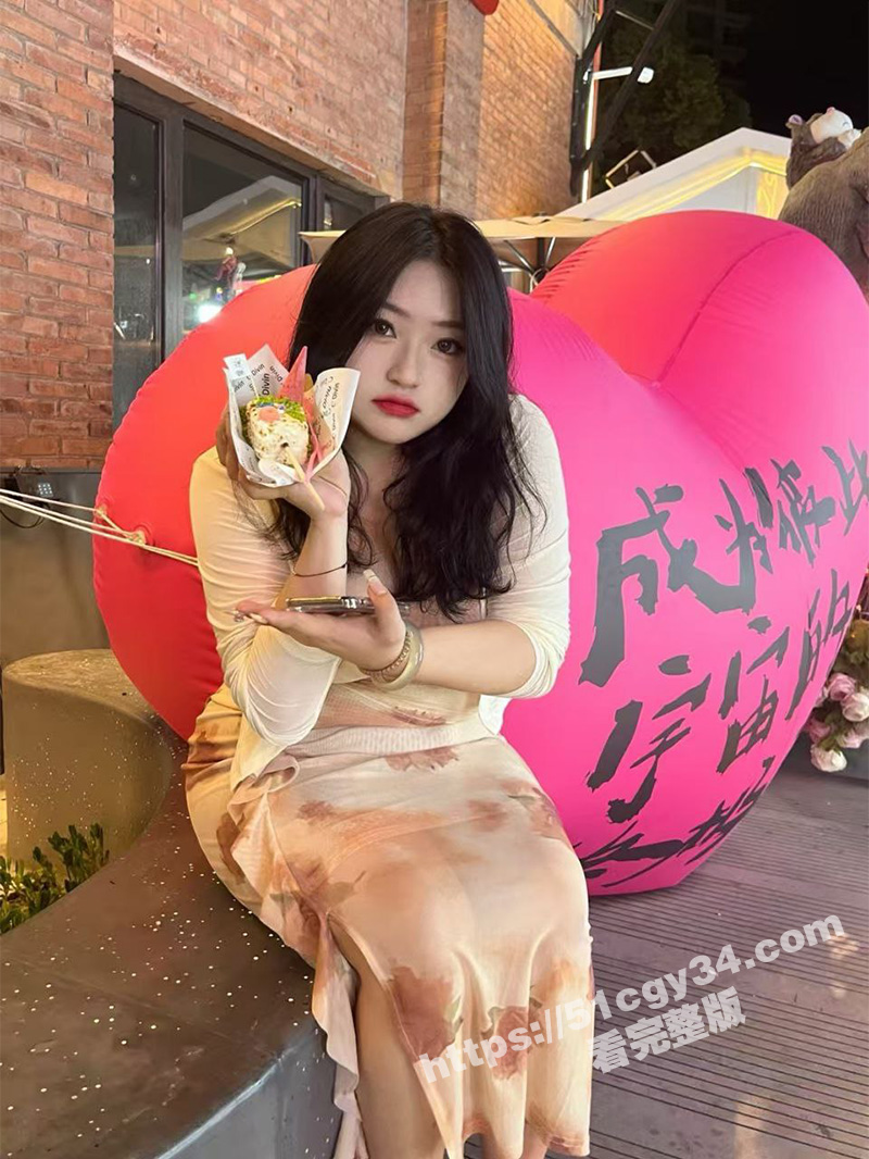 江浙沪高端外围女做爱视频流出 微胖体型丰乳肥臀 各种情趣装服务金主 后入骚穴臀浪翻滚 极致服务爽翻金主！ - 51吃瓜网-51吃瓜网