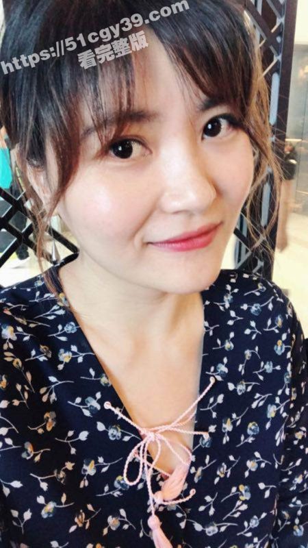 成都风骚人妻 妞妞 裸聊自慰视频泄露 掰穴抠逼极致淫荡 露脸裸舞画面引爆欲望！-51吃瓜网