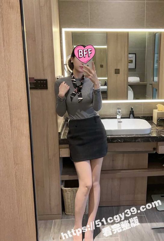 推特原创博主 尽兴 约操极品空姐人妻 巨乳尤物喜欢穿高跟丝袜做爱 奶子狂甩骚劲爆棚！-51吃瓜网