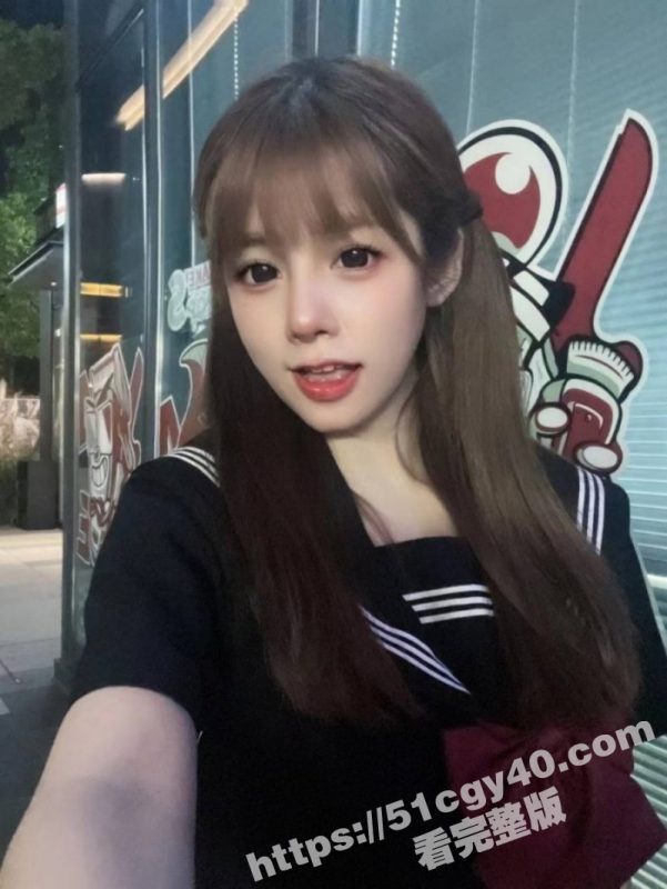 海角新晋大神 朋友的妹妹 第一次去朋友家 就被JK嫩妹露臀色诱 欲火攻心猛撞白虎蜜穴！-51吃瓜网