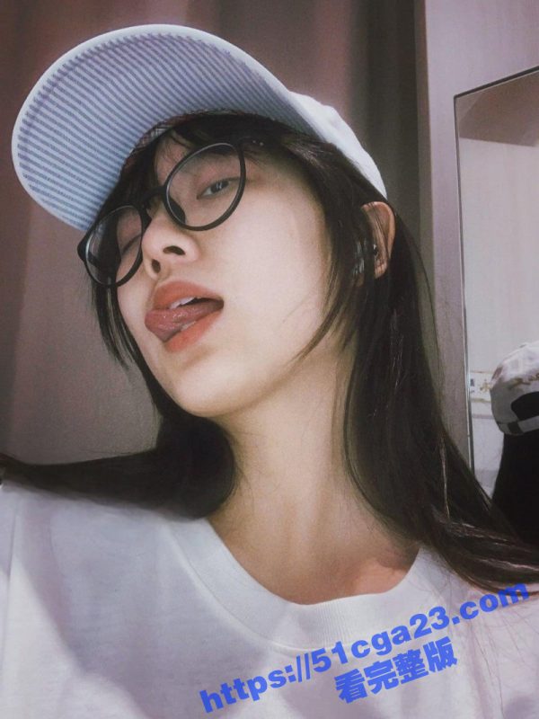 抖音网红 卯哥 相声演员的自我修养 由黄转绿后再曝私拍 肥美蜜臀依旧诱惑至极！-51吃瓜网