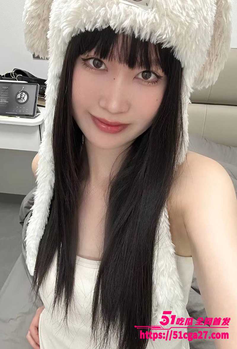 高颜值福利姬 银牌灌汤小笼包 自慰合集流出 性感美腿堪称完美炮架 花式自慰淫骚足交 反差爆棚！ - 51吃瓜网-51吃瓜网