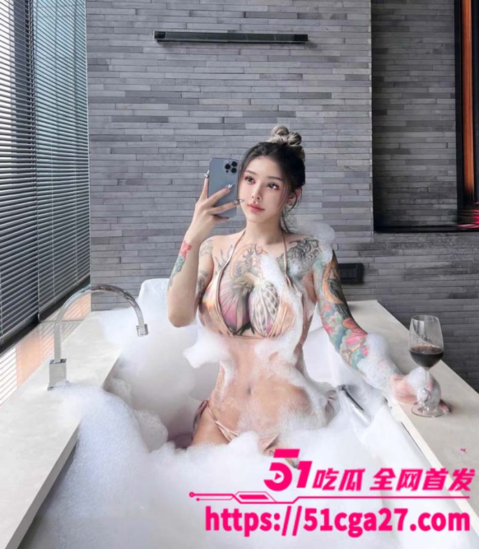 顶流网红 希希GINA 私密视频曝光 50万粉丝女神3P啪啪场面劲爆来袭 口交技术一绝 花胸坐实本人！-51吃瓜网