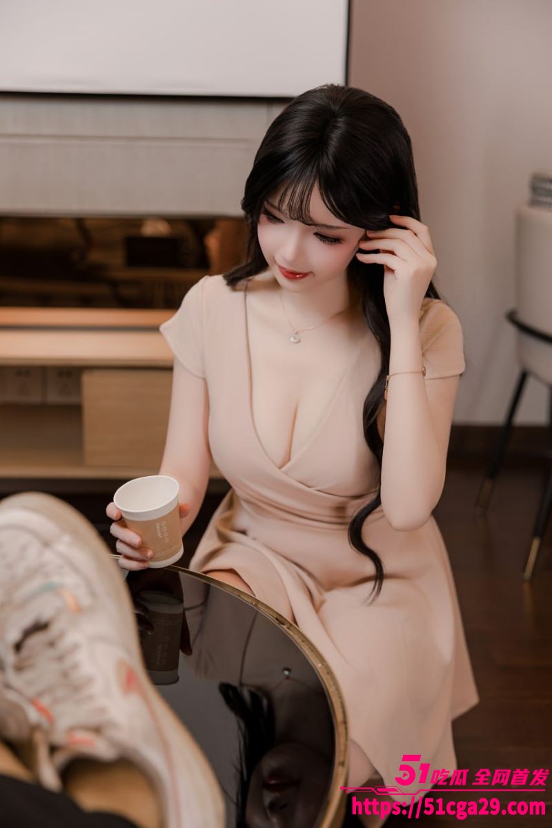 极品网黄 雪晴Astra 写真诱惑视频流出 饱满双峰呼之欲出 玉足美穴挑逗镜头 淫荡至极！ - 51吃瓜网-51吃瓜网
