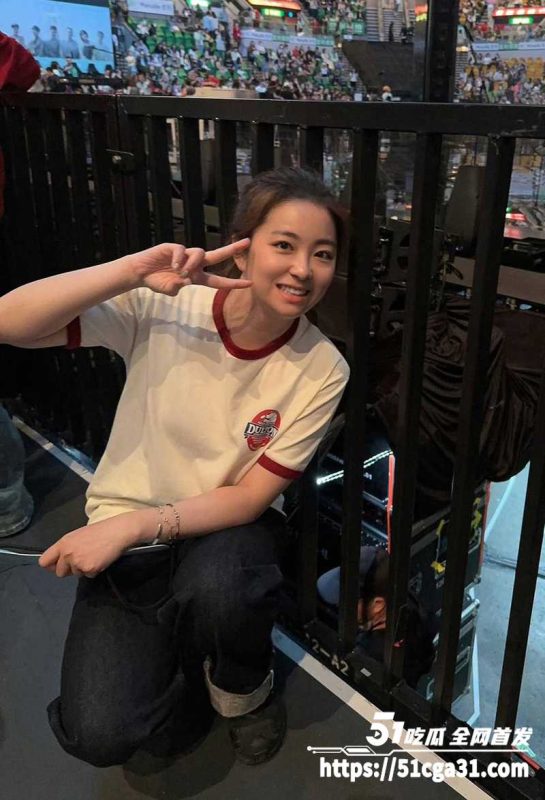 真实摄像头完美偷拍！天津气质美女 董欣丽 居家做爱曝光 全程露脸场面超淫 主动骑乘求操！-51吃瓜网