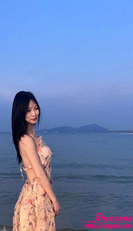 福建漳州清纯嫩妹 王羽佳 与前男友裸聊视频被曝光 白嫩酮体上演激情自慰 灵活手指花式抠穴！-51吃瓜网