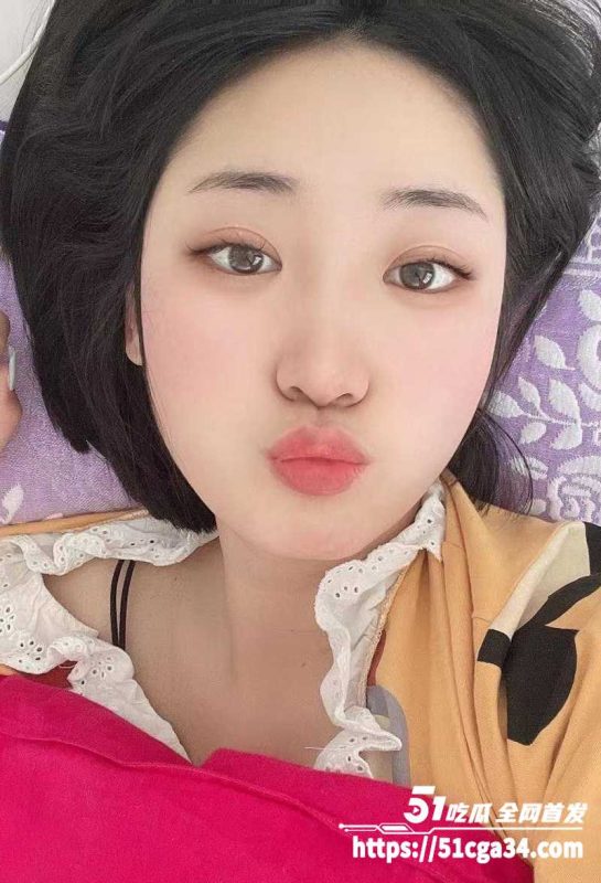 甘肃饭店老板娘 马艳艳 出轨视频泄露 少妇情趣套装加身偷情 露脸舔屌玩足交无套被操 换着花样伺候炮友！-51吃瓜网