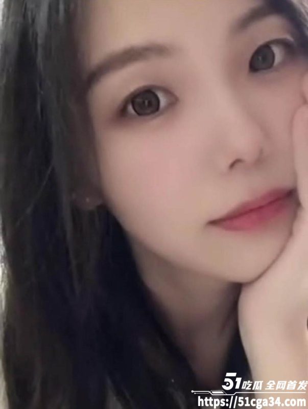 苏州世贸人妻 薛千 身材性感火辣 婚后出轨小鲜肉 兔女郎私拍爆操呻吟不断！-51吃瓜网