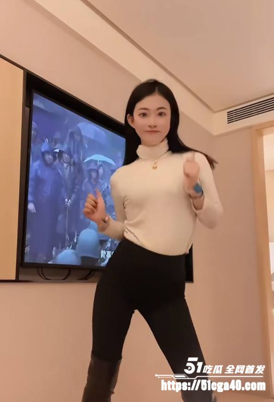 快手网红 一口丸耶 裸聊视频泄露 性感黑丝淫舞露腋毛 骑假屌自慰白浆狂流 情趣装露奶超骚！-51吃瓜网