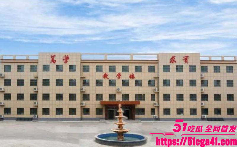 山西翼城星杰中学老师 朱小雪 勾引学生做爱 被家长冲进家中怒闹 聊天记录与做爱视频同步曝光！-51吃瓜网