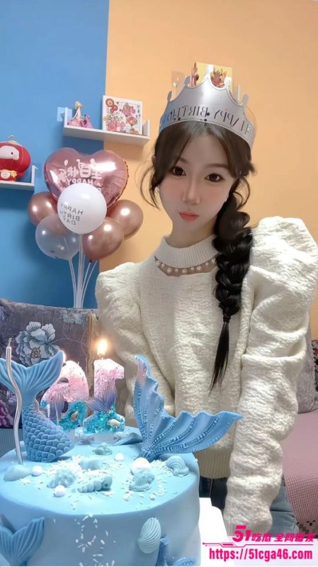 西南大学清纯少女 芳芳 被男友发现竟是高端外围鸡曝爆做爱视频 宿舍水晶假屌自慰 出租屋上位骑乘疯狂榨精！-51吃瓜网