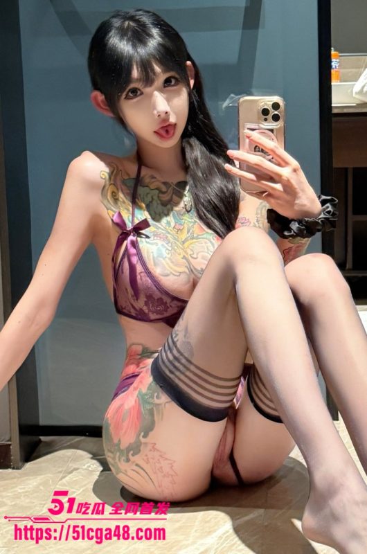 抖音符文战士女神 mo你别哭 1314高价私密视频流出 跪舔劳斯莱斯金主爸爸 绝顶口活性爱啪啪！-51吃瓜网