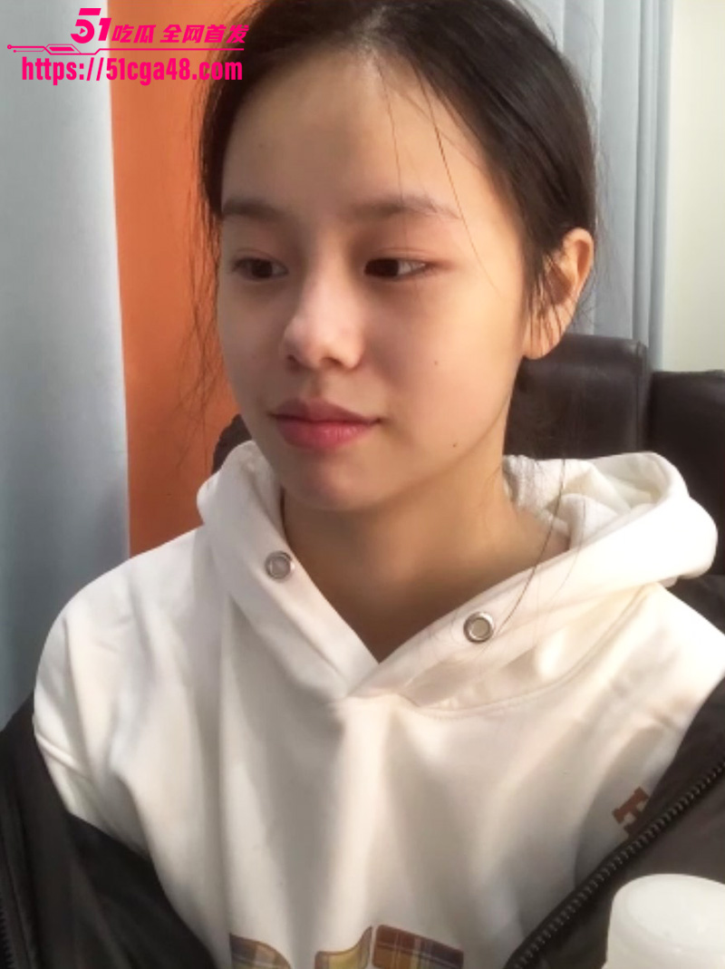 极品黄播妹 qingqing 大尺度视频流出 土豪定制情趣内衣 脱衣舞诱惑视频 骚劲十足！ - 51吃瓜网-51吃瓜网